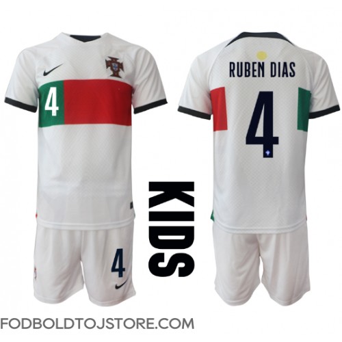 Portugal Ruben Dias #4 Udebanesæt Børn VM 2022 Kortærmet (+ Korte bukser)